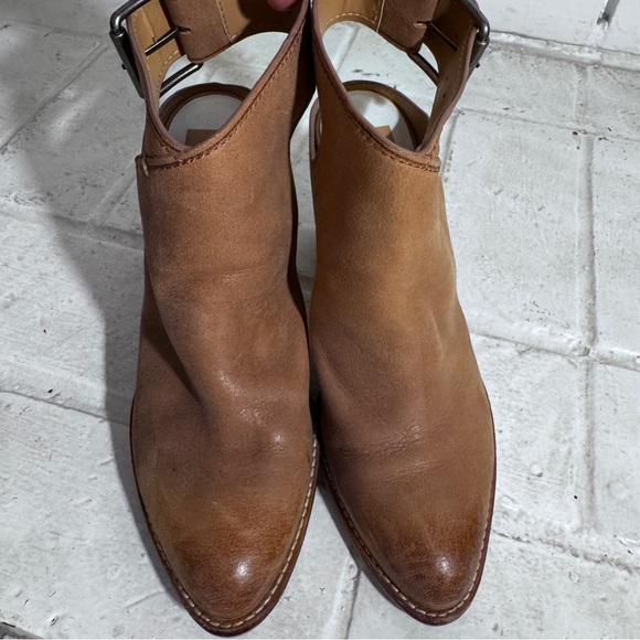 Dolce Vita Jaclyn camel mule heel buckled booties, size 10 - Picture 7 of 10